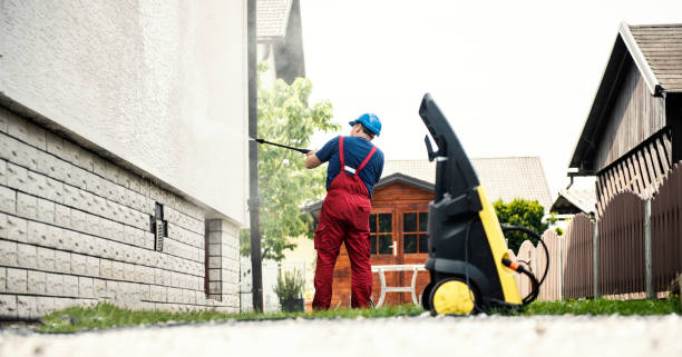 Best Garage Pressure Washing  in Englewood, OH